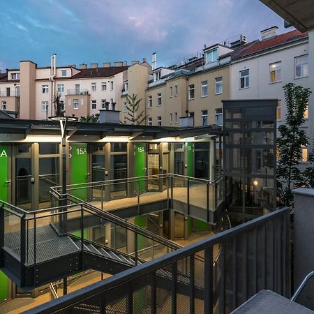 Smart Nano Living - Wien Hauptbahnhof - Self Check-In Exterior foto